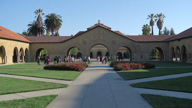 alt="Stanford University"