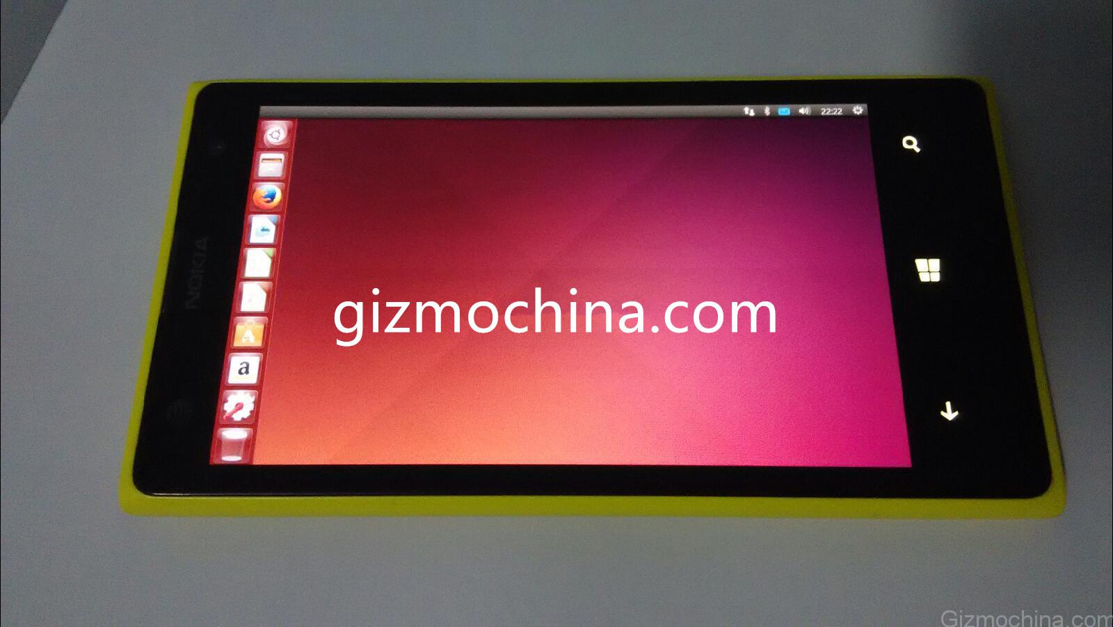 alt="Ubuntu on Lumia 1020"