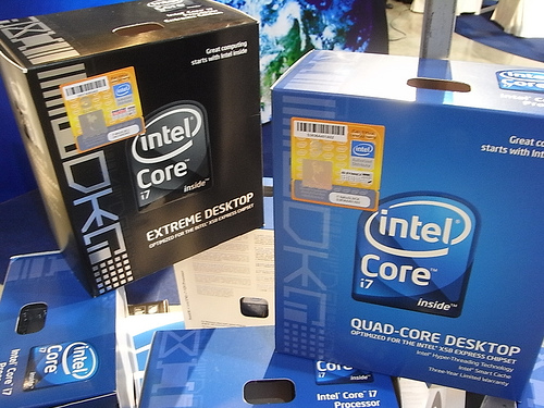 alt="Core i7 Package"