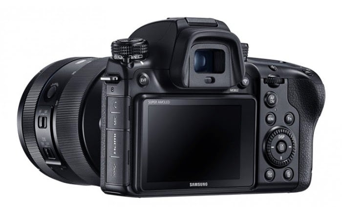 alt="Samsung NX1"