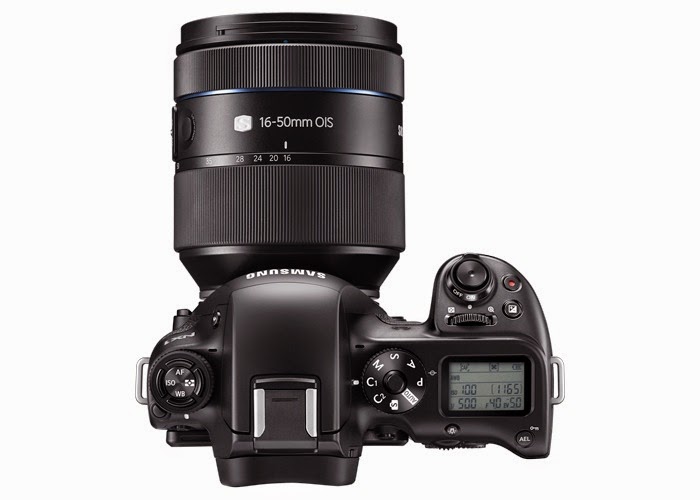 alt="Samsung NX1"