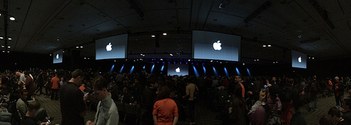 alt="WWDC 2014"