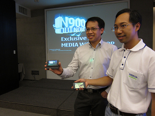 alt="Nokin N900 Press Workshop"