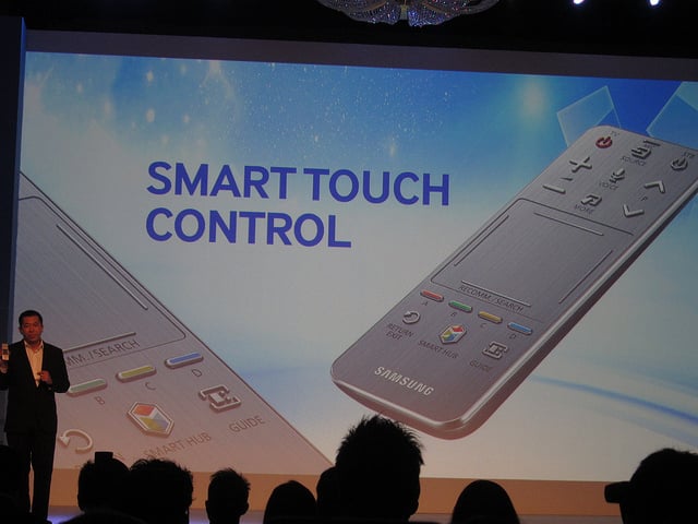 alt="Smart Touch Control"