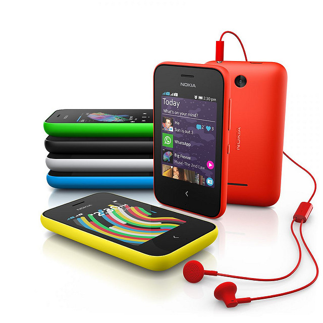 alt="Nokia Asha 230"