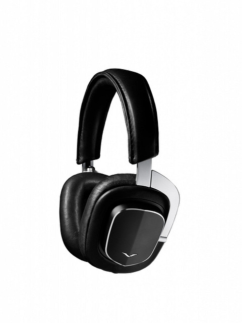 alt="vertu_audio_collection_headphones_001"