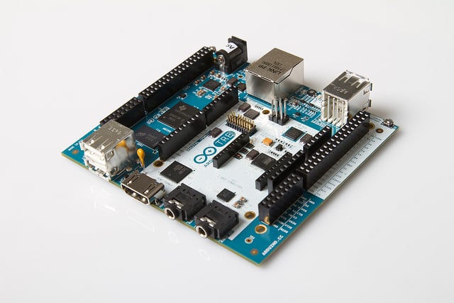 alt="Arduino TRE - iso"