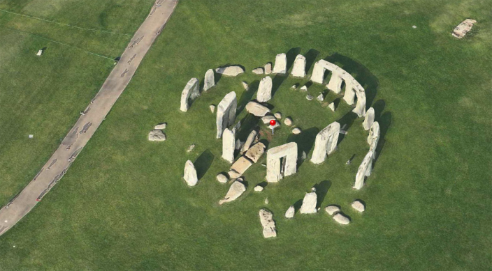 alt="stonehenge"