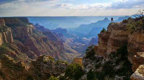alt="Sunset at Cape Royal on the north rim of the Grand Canyon"