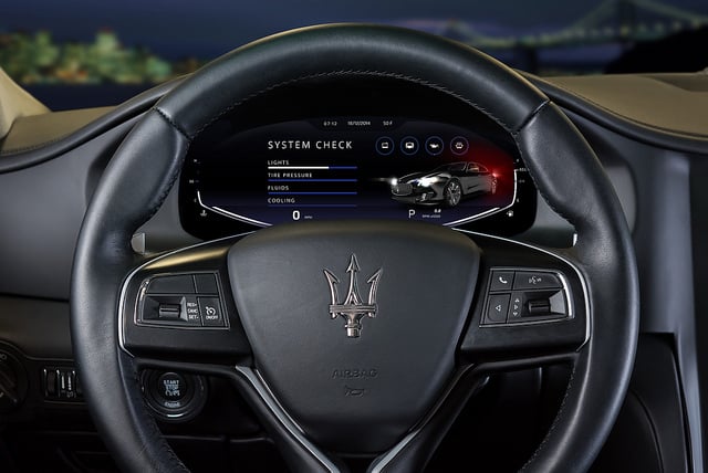 alt="QNX_2015_concept_car_Maserati_virtual_mechanic"