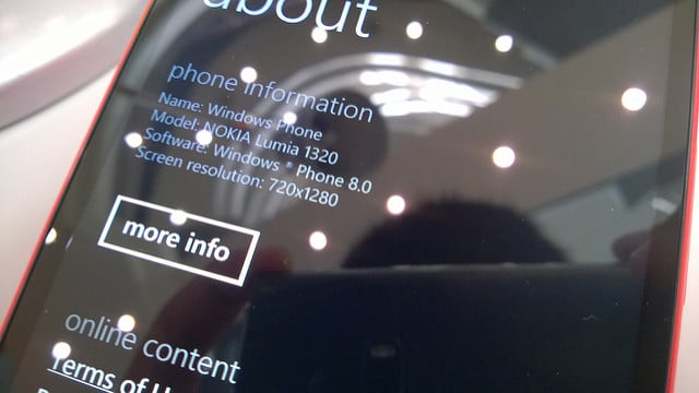 alt="Lumia 1320"