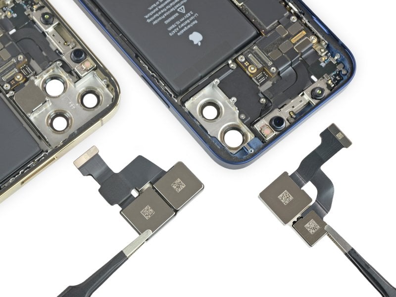 alt="iPhone 12 teardown 3"