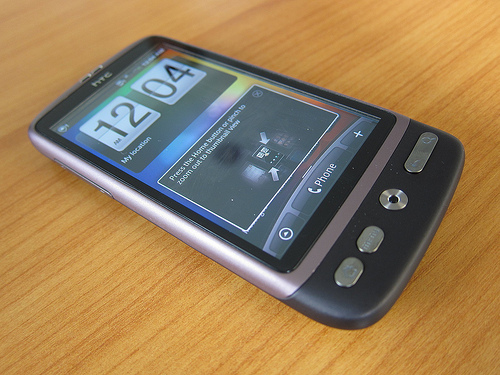 alt="HTC Desire"