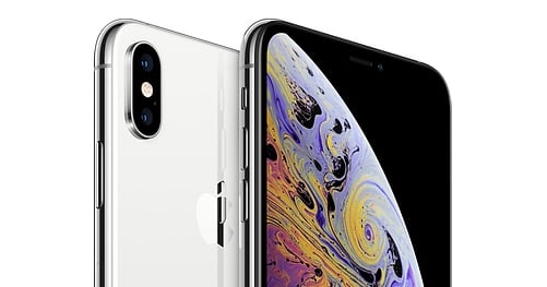 alt="iPhone XS"