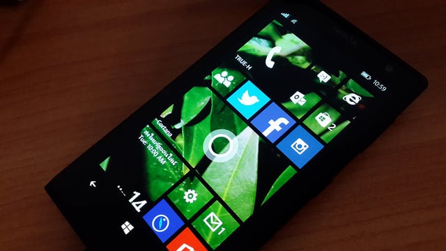 alt="Windows Phone 8.1"