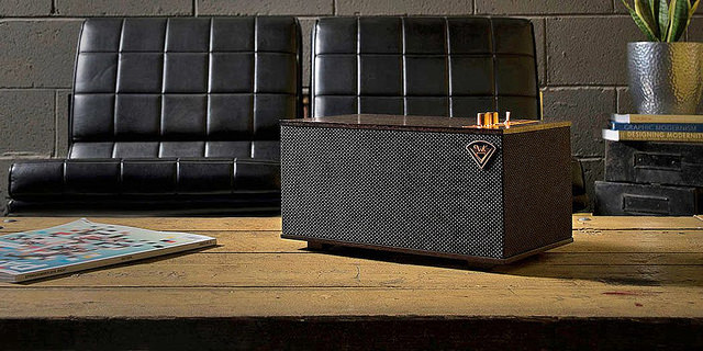 alt="klipsch_the_three_speaker_1"