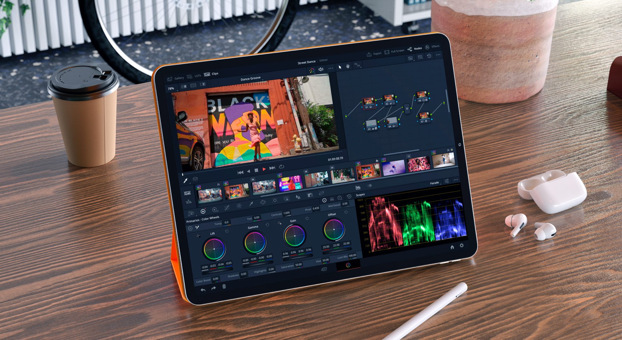 alt="DaVinci Resolve for iPad"