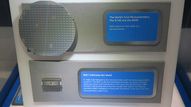 alt="Intel Museum"