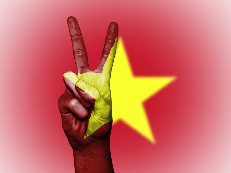 alt="vietnam"